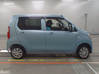 SUZUKI WAGON R 2013
