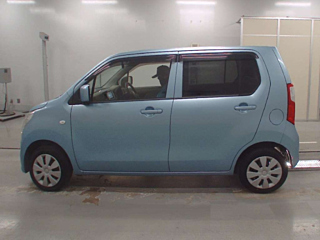SUZUKI WAGON R 2013