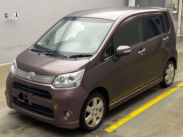 DAIHATSU MOVE 2012
