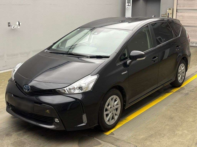 TOYOTA PRIUS ALPHA 2019