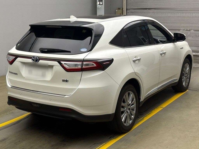 TOYOTA HARRIER 2019