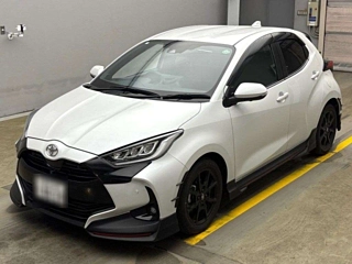 Заказать TOYOTA YARIS