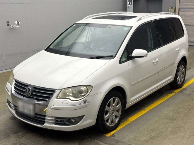 VOLKSWAGEN GOLF TOURAN 2009