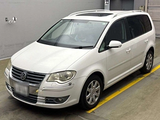 VOLKSWAGEN GOLF TOURAN 2009