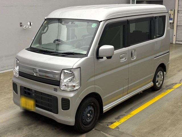 NISSAN CLIPPER RIO 2023