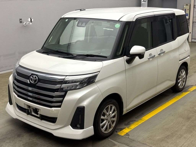 TOYOTA ROOMY 2020