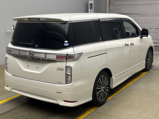 NISSAN ELGRAND 2016
