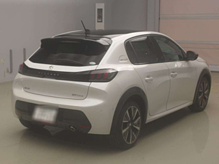 Заказать PEUGEOT 208