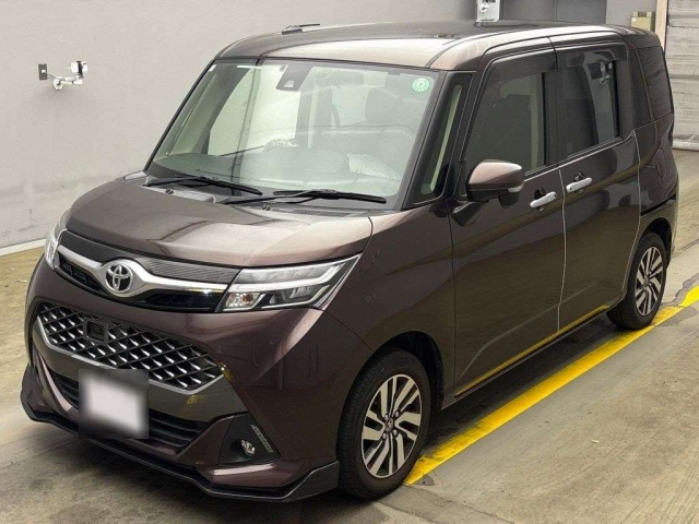 TOYOTA TANK 2018