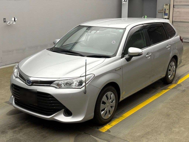 TOYOTA COROLLA FIELDER 2015