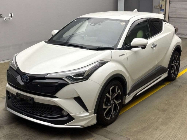 TOYOTA C-HR 2018