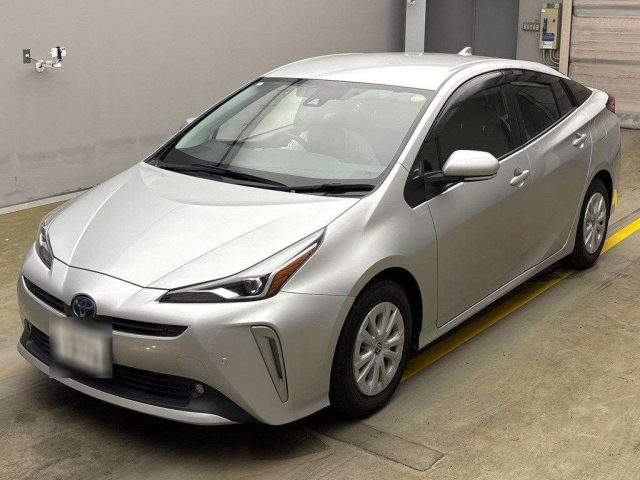TOYOTA PRIUS 2021