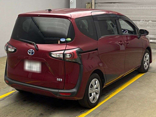 TOYOTA SIENTA 2021