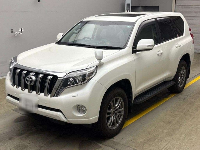 TOYOTA LAND CRUISER PRADO 2015