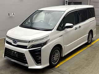 TOYOTA VOXY 2019