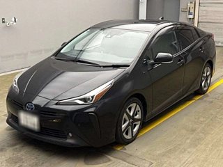 TOYOTA PRIUS 2021