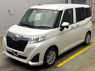 TOYOTA ROOMY 2019