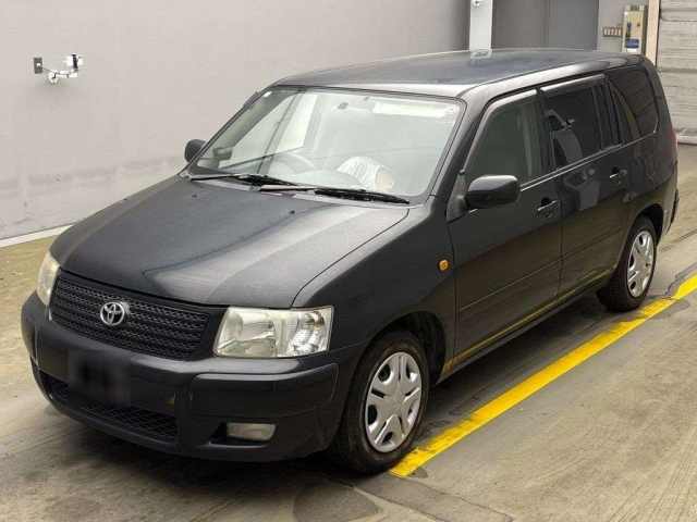 TOYOTA SUCCEED 2010