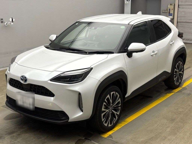 TOYOTA YARIS CROSS 2024