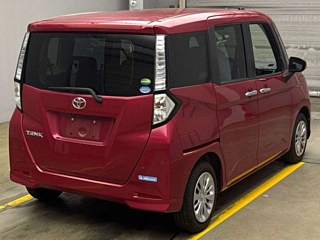 TOYOTA TANK