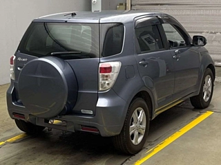TOYOTA SPADE 2015