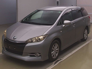 TOYOTA WISH 2009