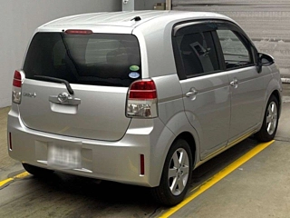 TOYOTA SPADE 2013