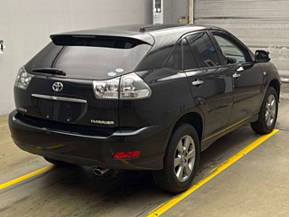 TOYOTA HARRIER 2010