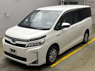 TOYOTA VOXY 2020