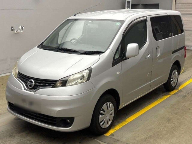 NISSAN NV200 2018
