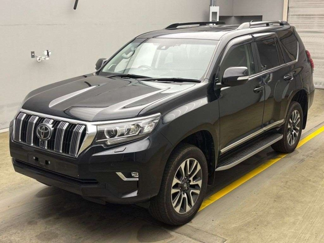 TOYOTA LAND CRUISER PRADO 2022