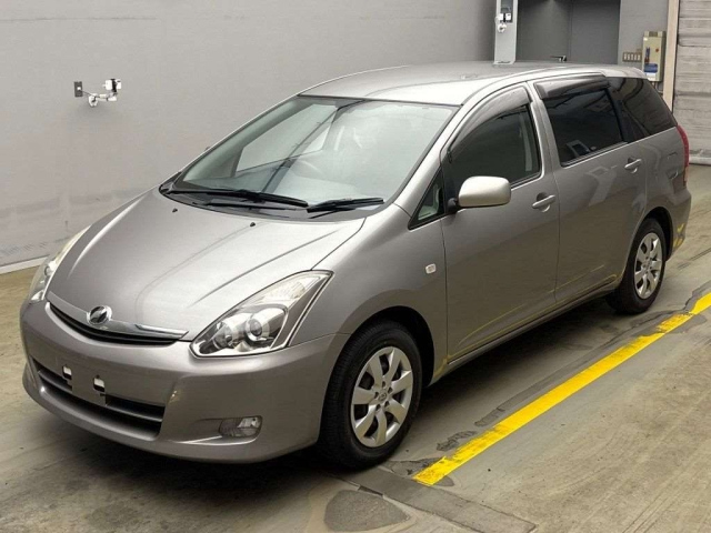 TOYOTA WISH 2008