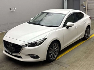 MAZDA AXELA 2017