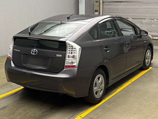 TOYOTA PRIUS 2010