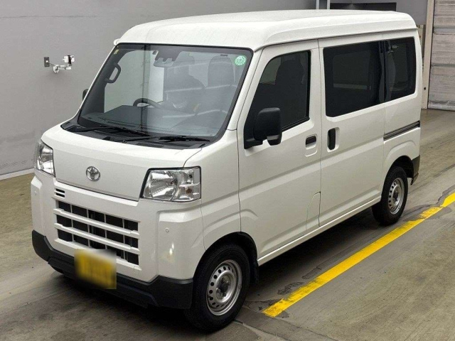 TOYOTA PIXIS VAN 2022