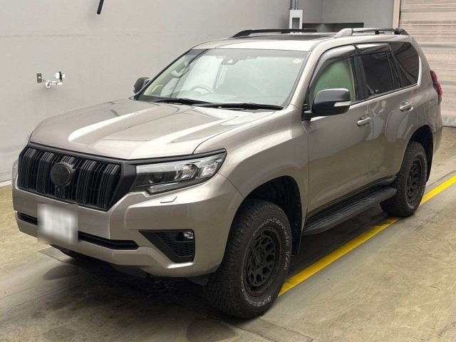TOYOTA LAND CRUISER PRADO 2023