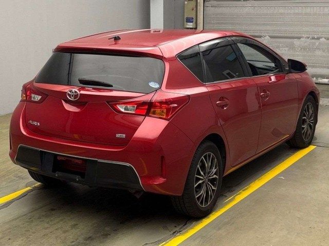 TOYOTA AURIS 2013