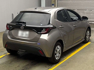 Заказать TOYOTA YARIS