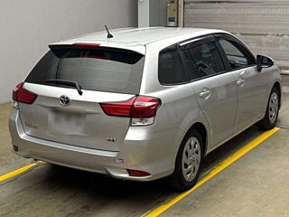 TOYOTA COROLLA FIELDER 2021