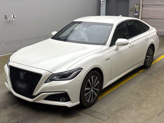 TOYOTA CROWN 2020