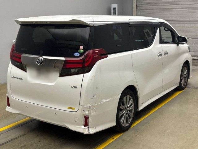 TOYOTA ALPHARD 2016