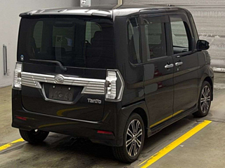 DAIHATSU TANTO 2016