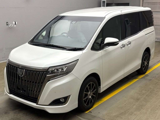 TOYOTA ESQUIRE 2020