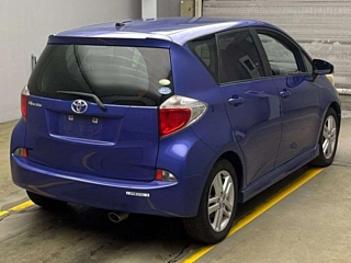TOYOTA RACTIS 2011