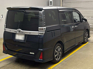 TOYOTA VOXY 2020