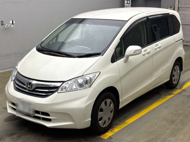 HONDA FREED 2012