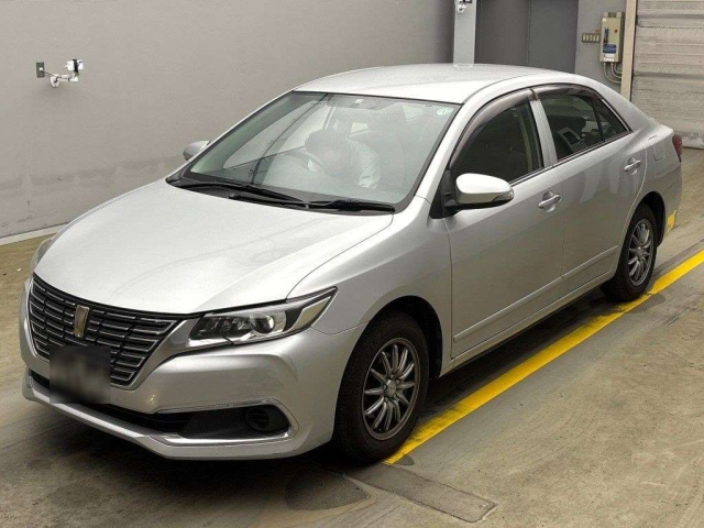 TOYOTA PREMIO 2016