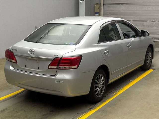 TOYOTA PREMIO 2016