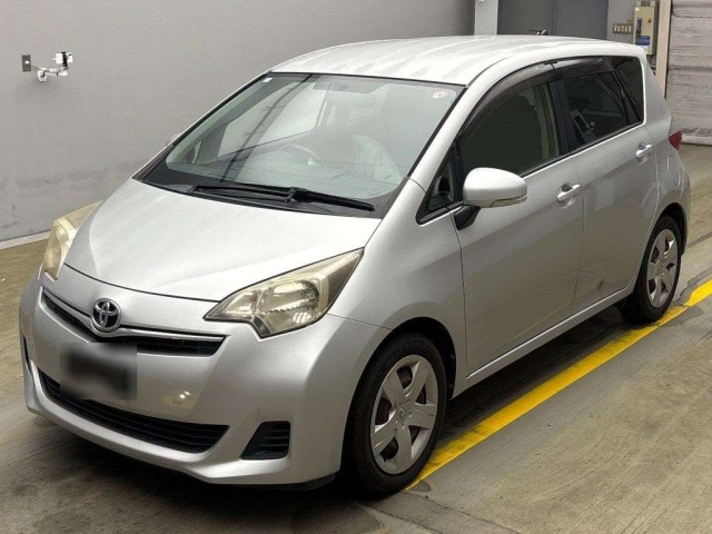 TOYOTA RACTIS 2012