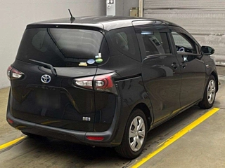 TOYOTA SIENTA 2020